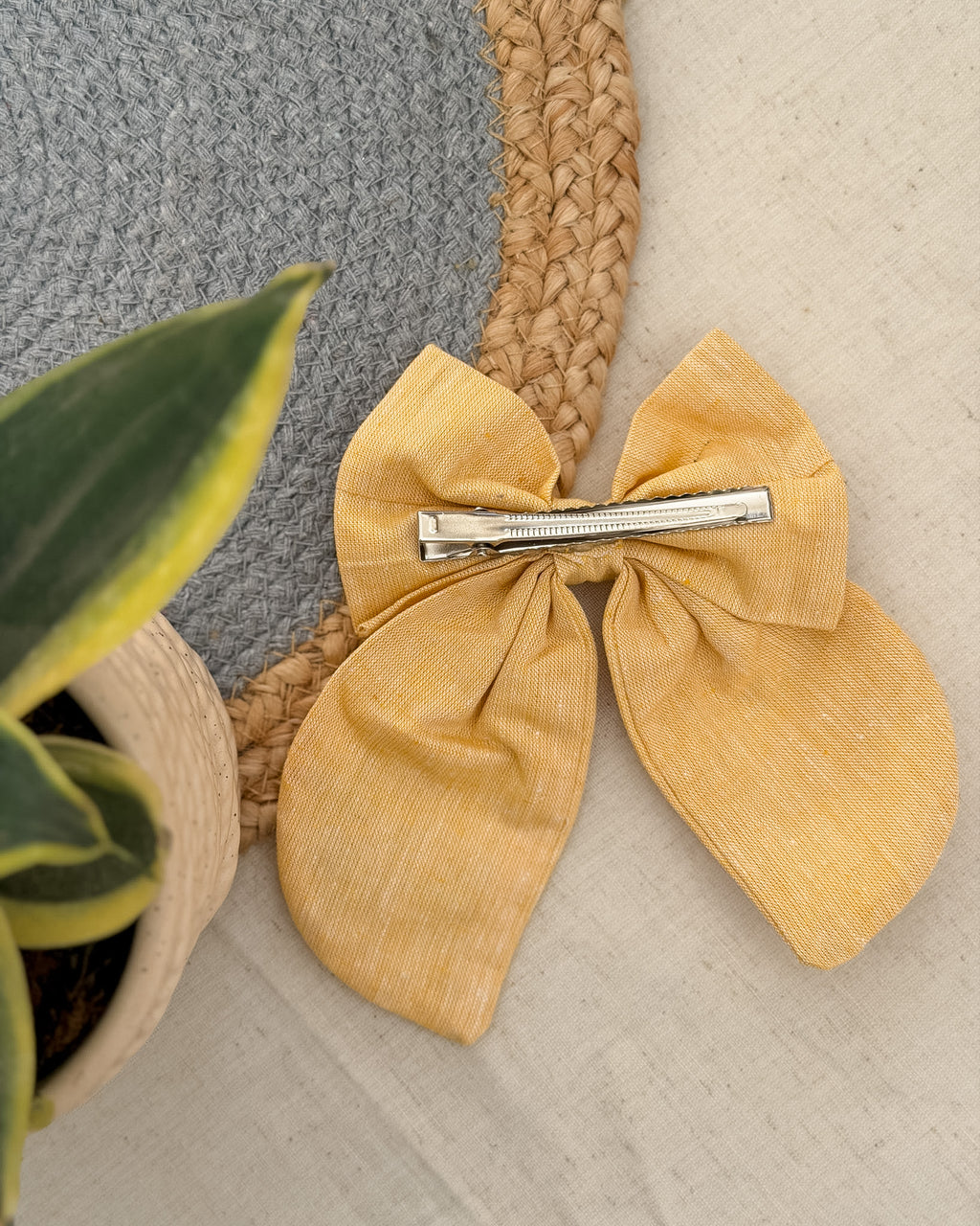 Poppy Bow