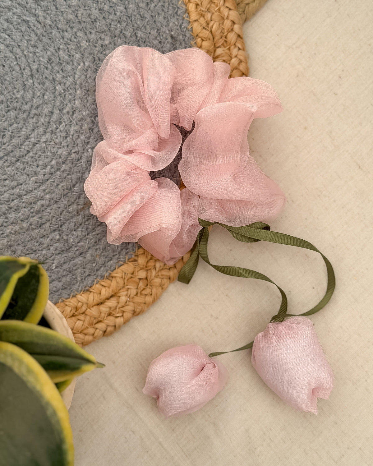 Tulip Scrunchie